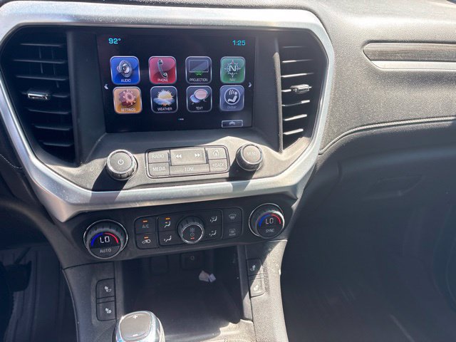 Used 2017 GMC Acadia SLT FWD image 13