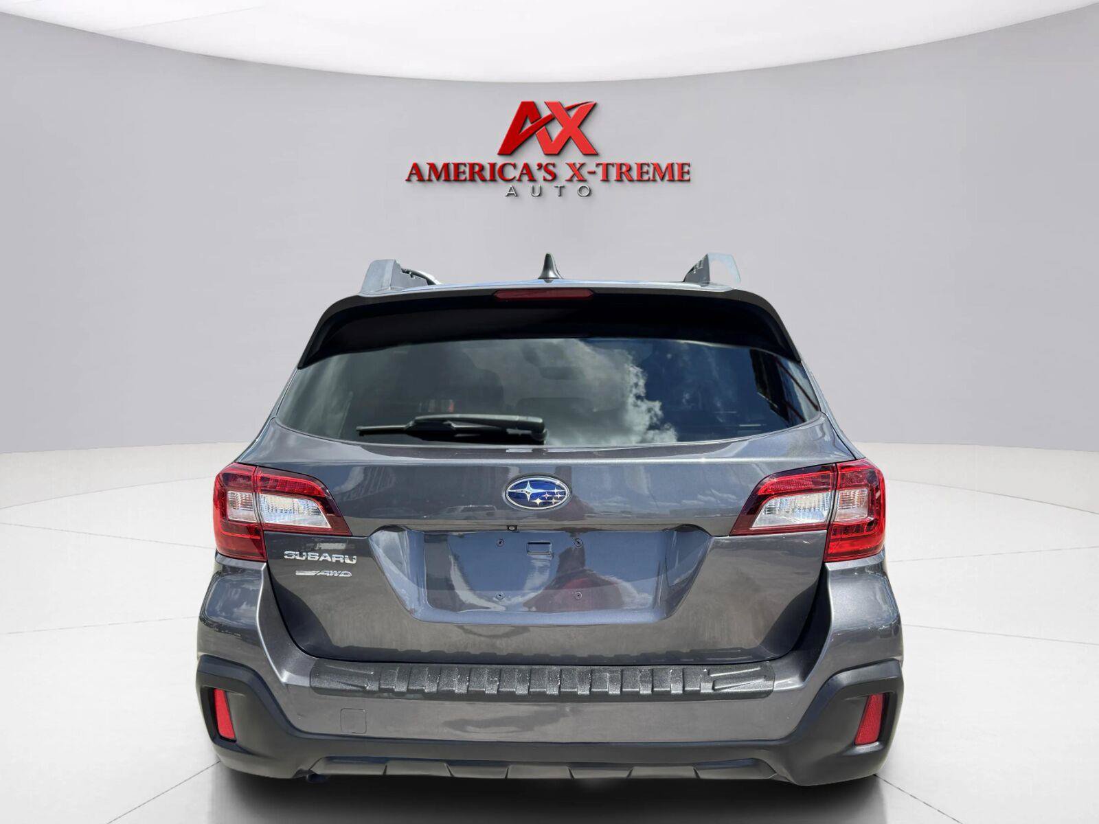 Used 2019 Subaru Outback 2.5i Limited AWD/4WD image 5