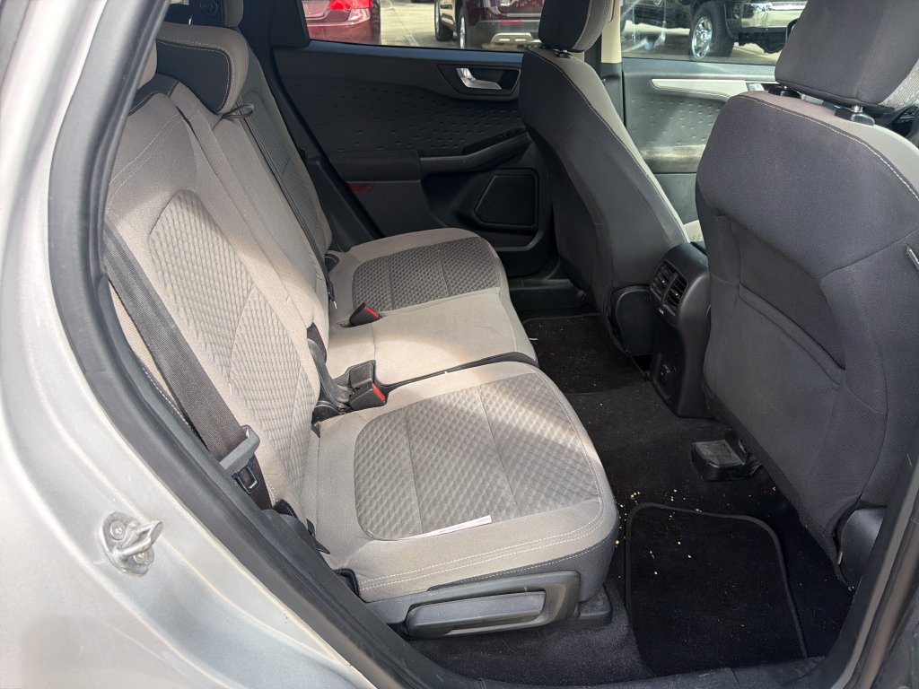 Used 2020 Ford Escape SE FWD image 29