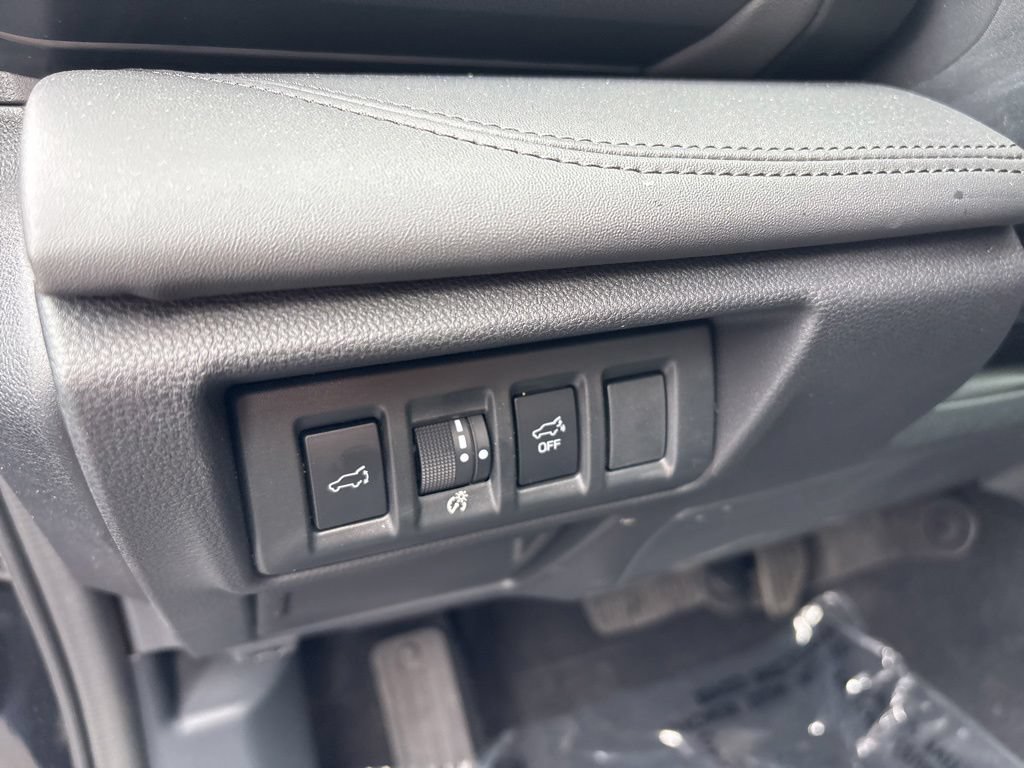 Certified 2025 Subaru Outback Wilderness AWD/4WD image 20