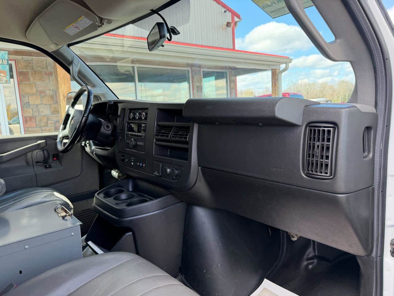Used 2021 Chevrolet Express 2500 w/ Communications Package image 20