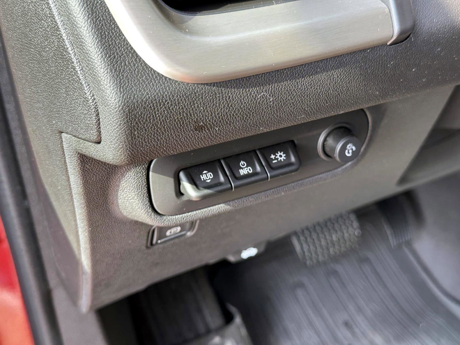 Certified 2024 GMC Terrain Denali w/ Denali Premium Package image 19