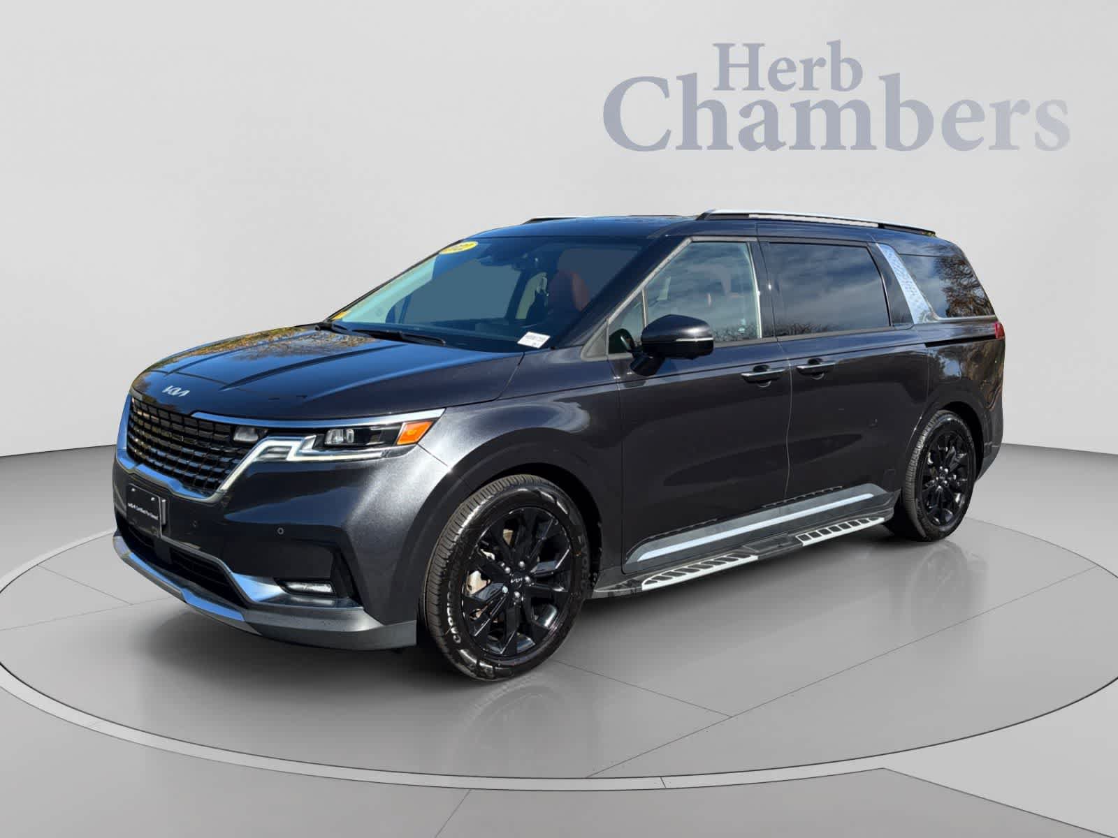 Used 2022 Kia Carnival SX Prestige FWD image 3