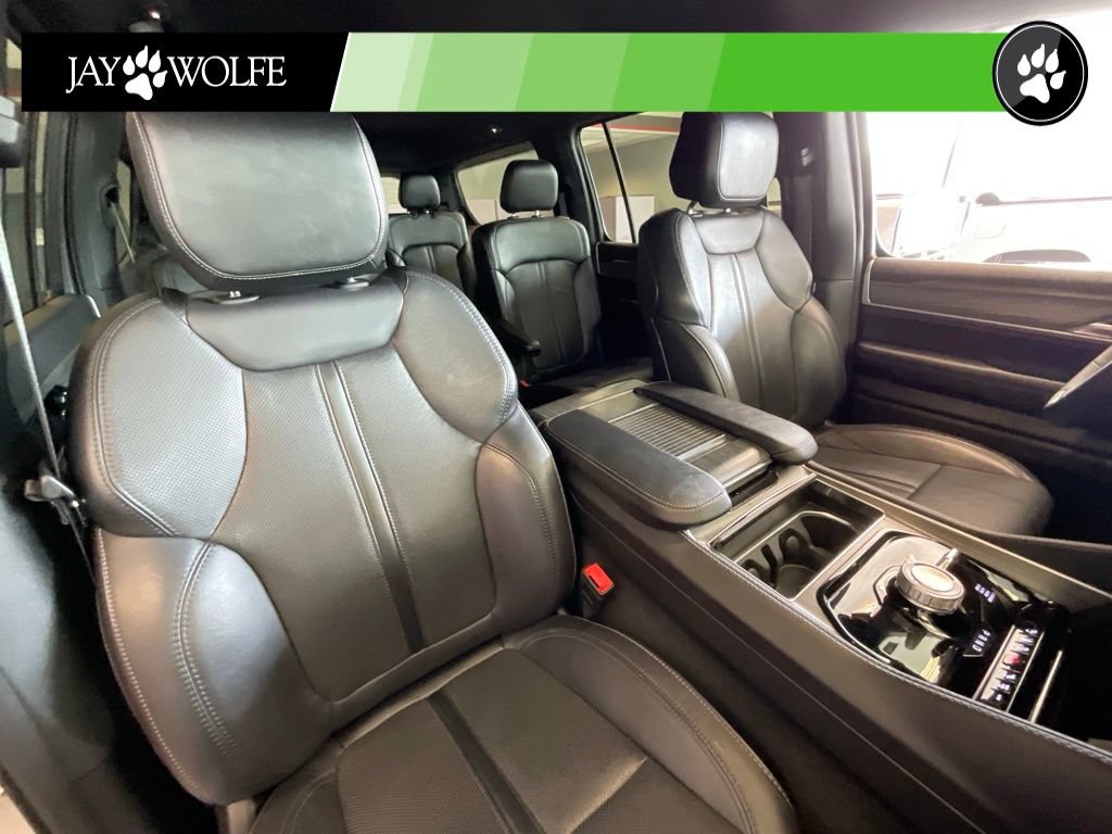 Used 2024 Jeep Wagoneer Series II AWD/4WD image 20