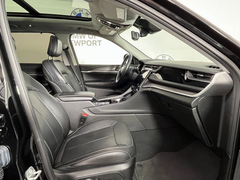 Used 2022 Jeep Grand Cherokee L Limited w/ Luxury Tech Group II image 21