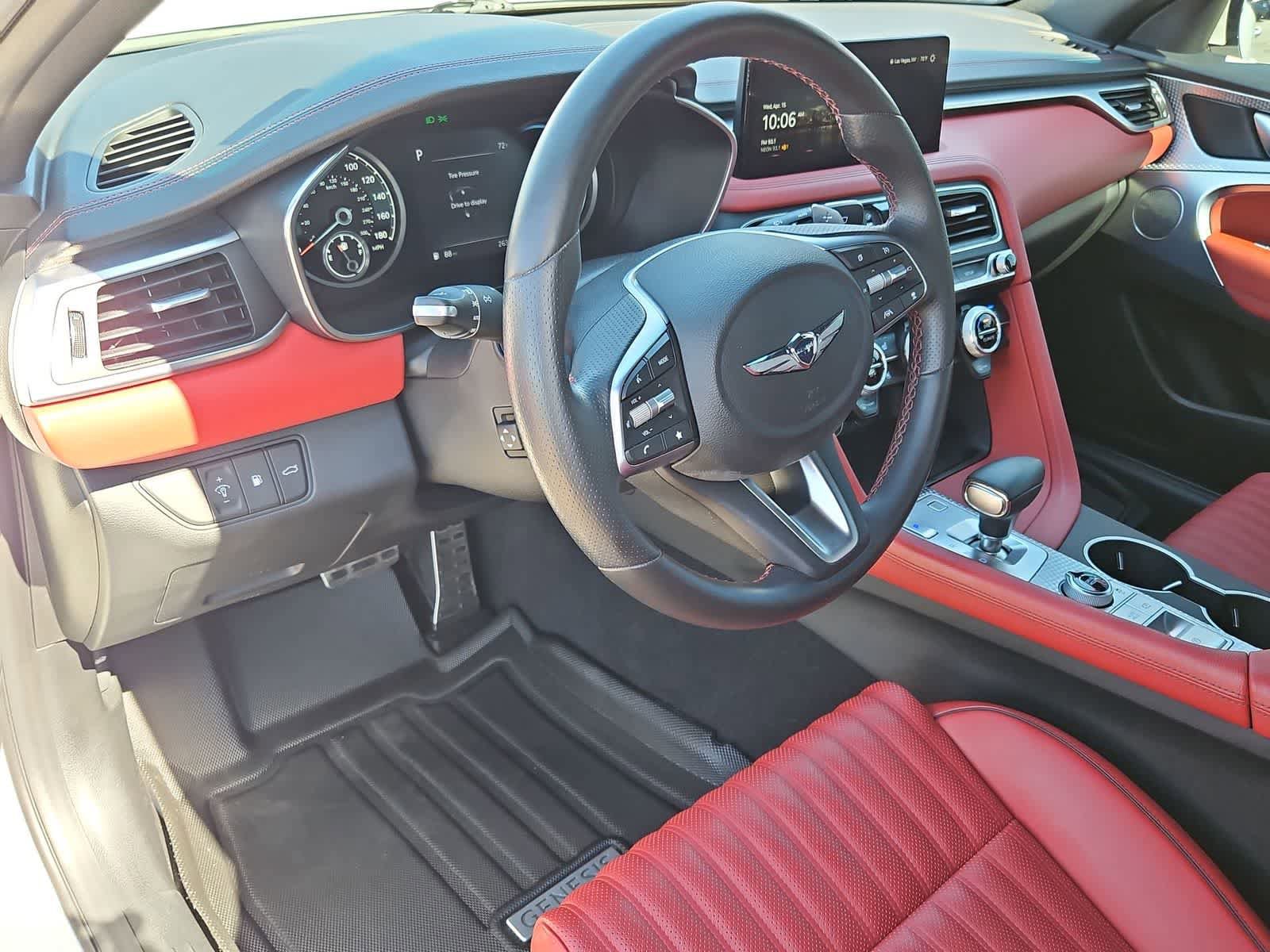 Used 2023 Genesis G70 2.0T w/ Sport Prestige Package image 10