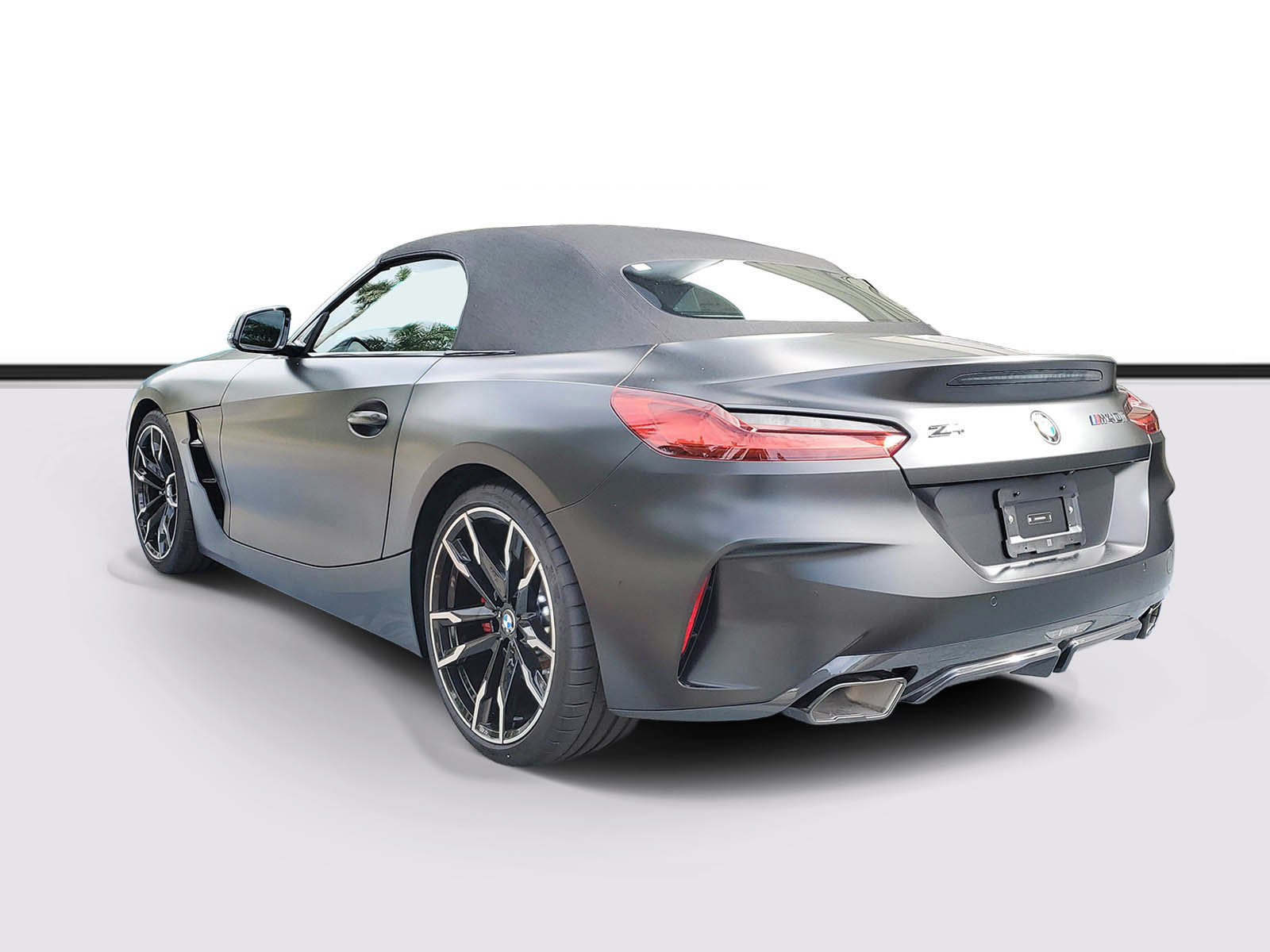 New 2026 BMW Z4 M40i RWD image 3