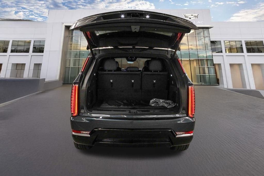 New 2026 Cadillac Escalade IQ Luxury 2 image 14