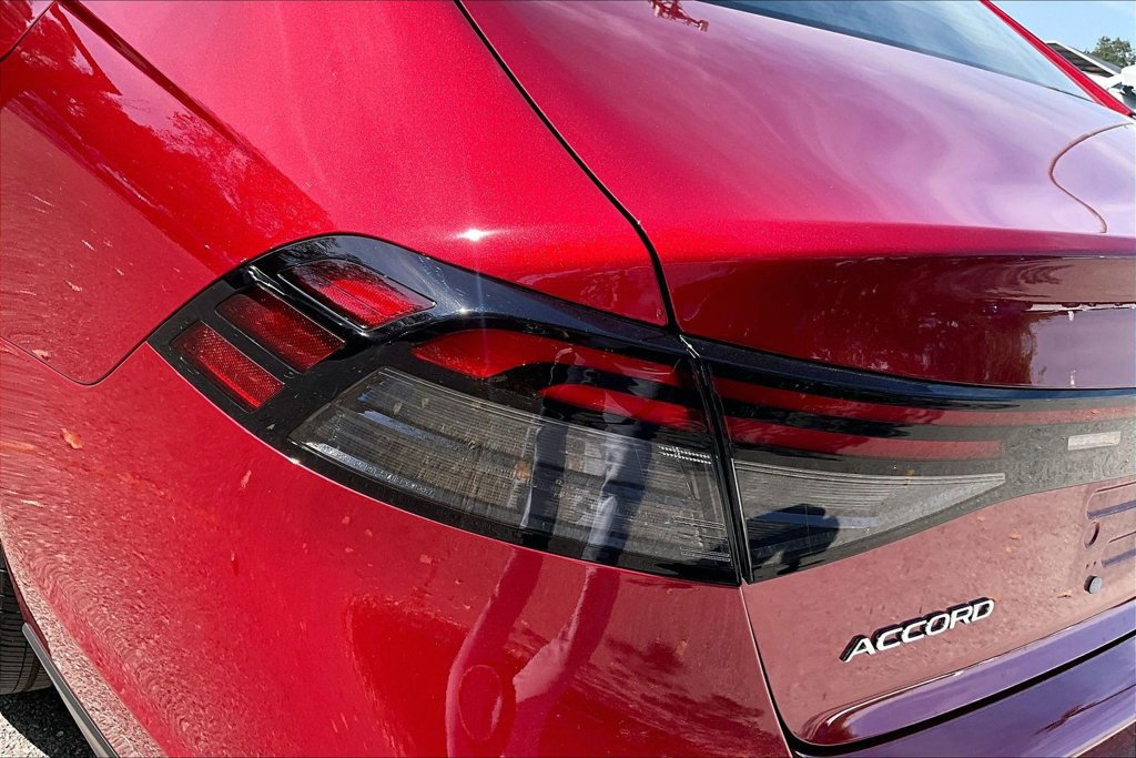 Used 2024 Honda Accord EX image 40