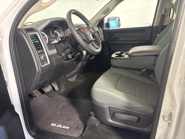 Used 2015 RAM 2500 Tradesman w/ Chrome Appearance Group image 16