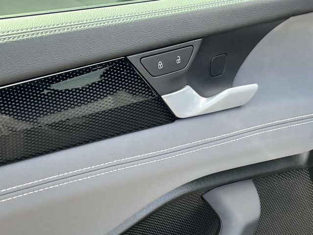 New 2026 Volkswagen Tiguan SE R-Line FWD image 12