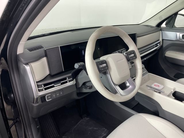 New 2026 Hyundai Santa Fe SE image 2