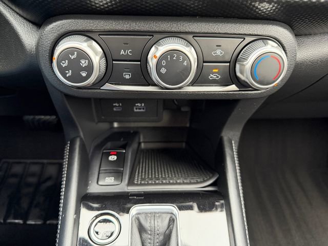 Used 2023 Nissan Kicks SV w/ Exterior Package image 21