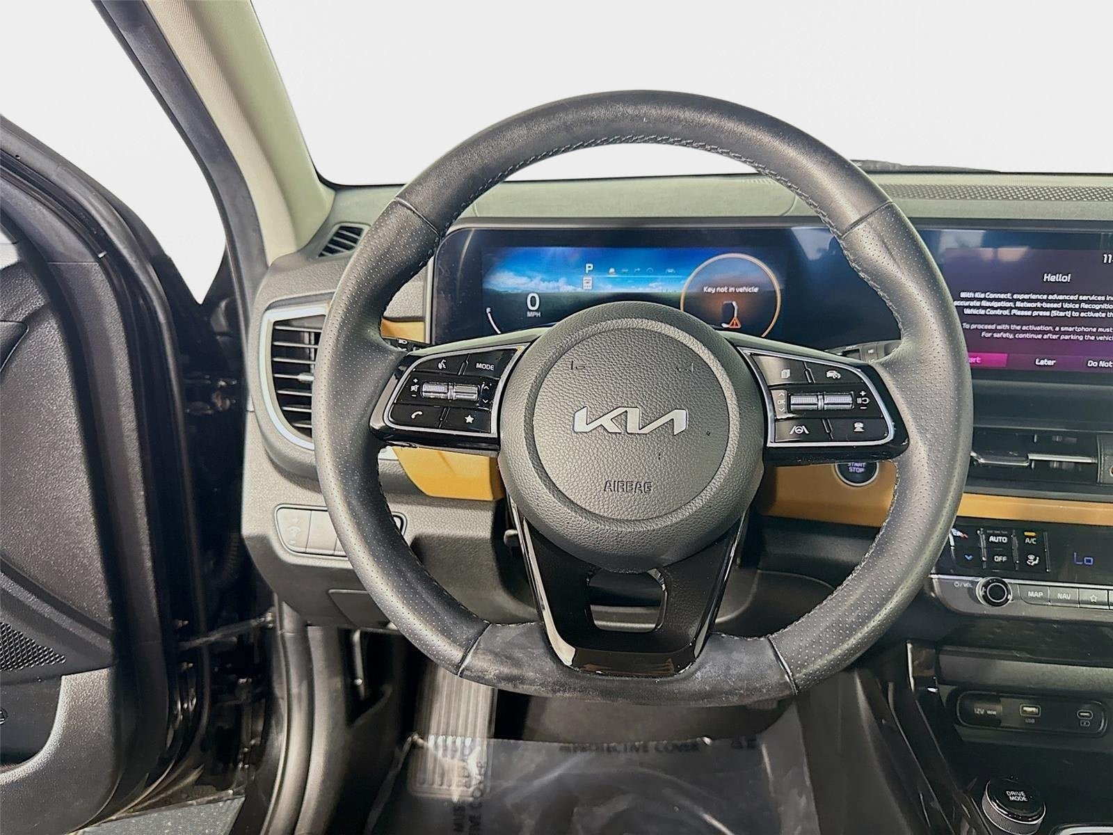 Certified 2024 Kia Seltos SX AWD/4WD image 12