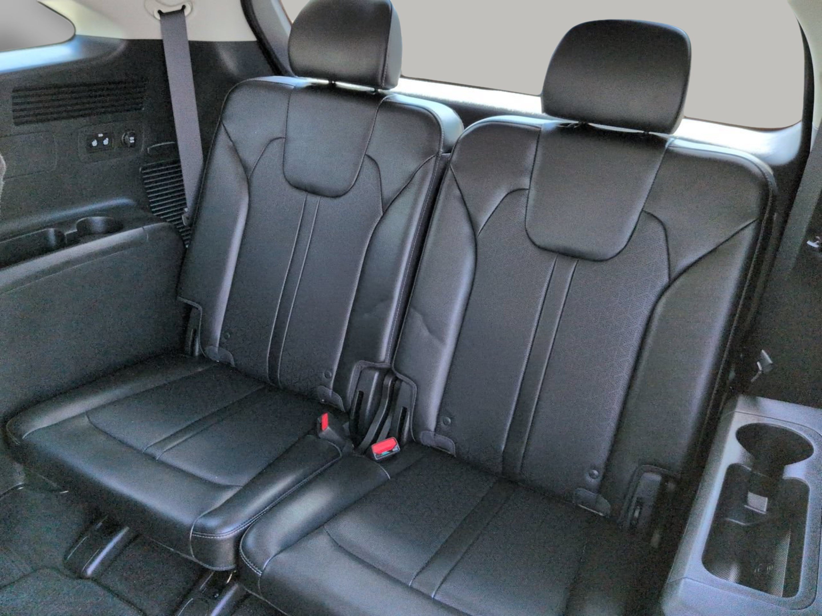 Used 2022 Kia Sorento S FWD image 18