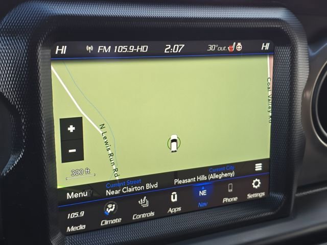 Used 2021 Jeep Gladiator Sport image 15