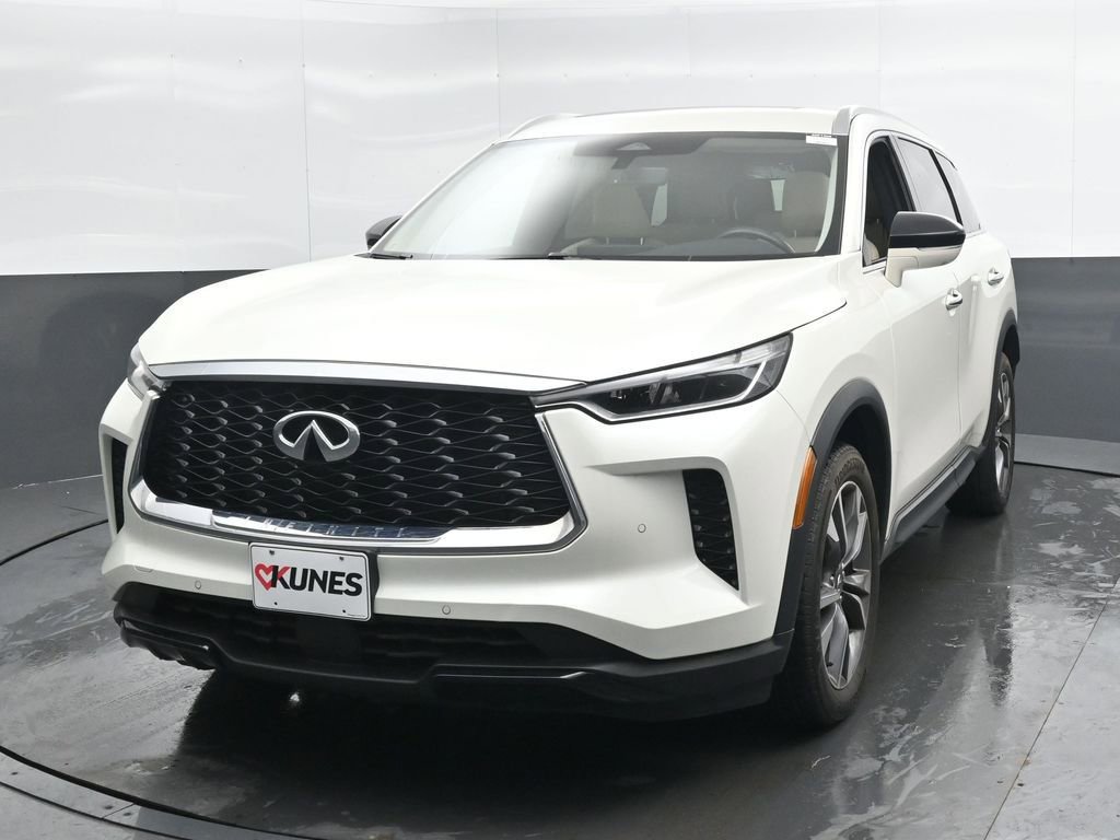 Used 2023 INFINITI QX60 Luxe image 7