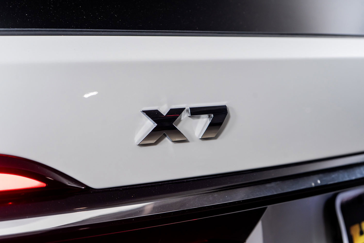 Used 2025 BMW X7 M60i image 15