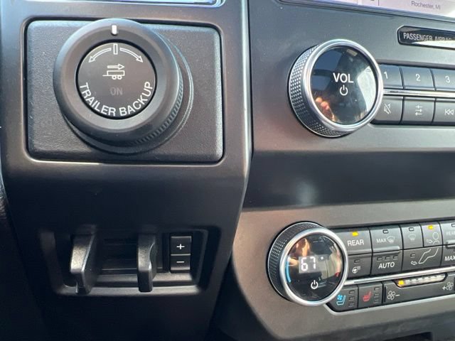 Used 2019 Ford Expedition Limited w/ Special Edition Package AWD/4WD image 32