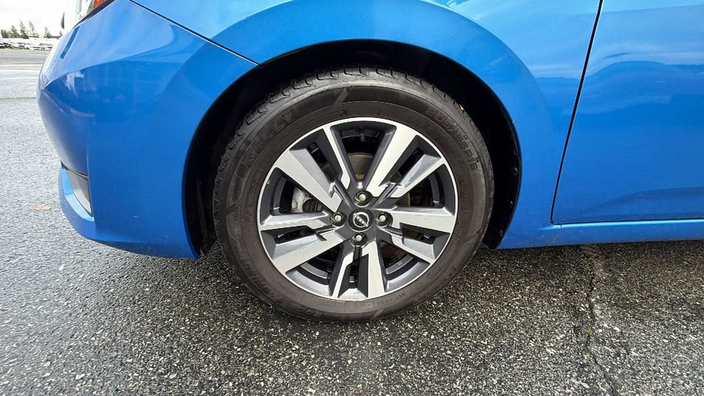 Used 2023 Nissan Versa SV image 10