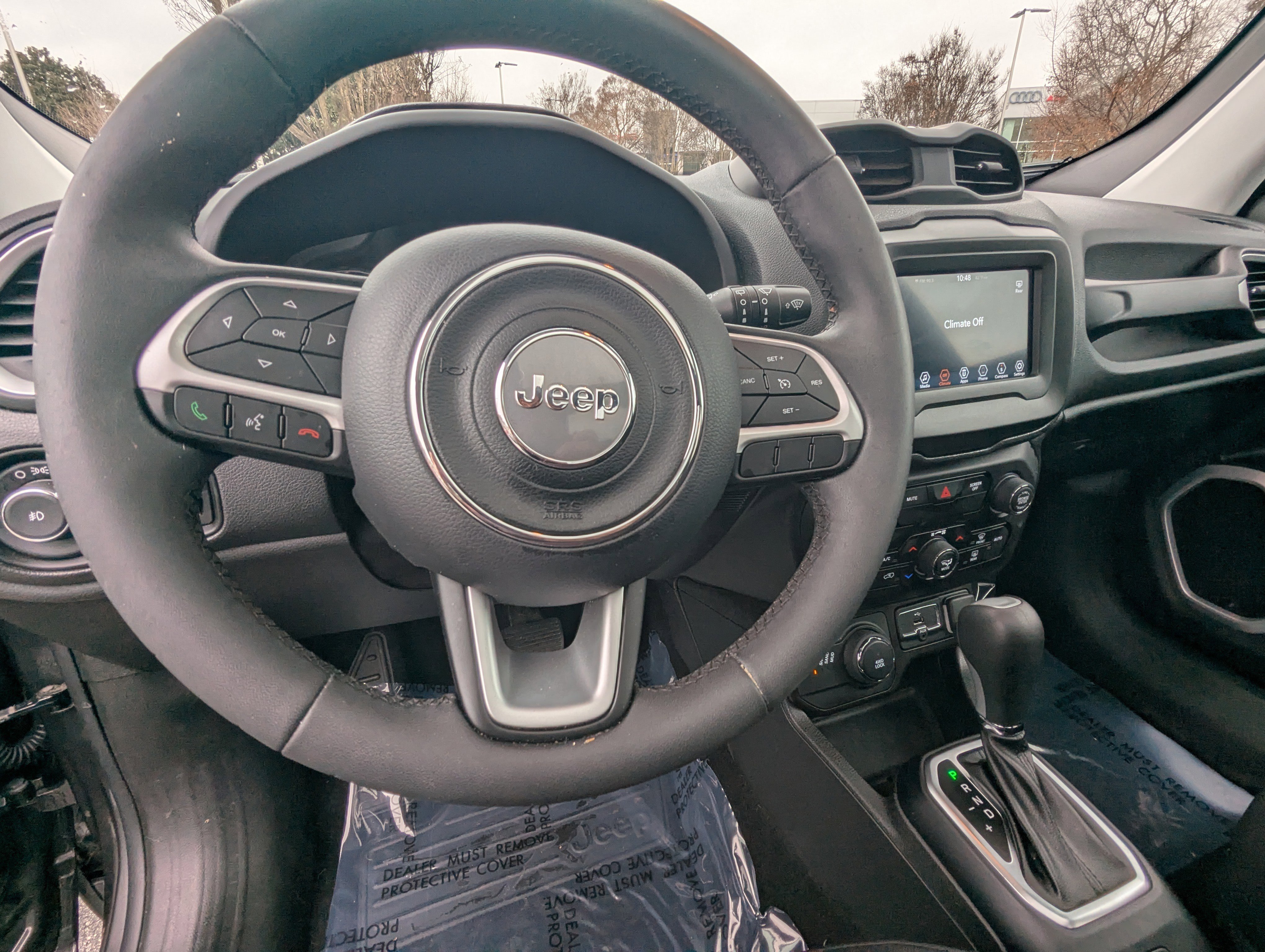 Used 2020 Jeep Renegade Latitude w/ Popular Equipment Group image 20