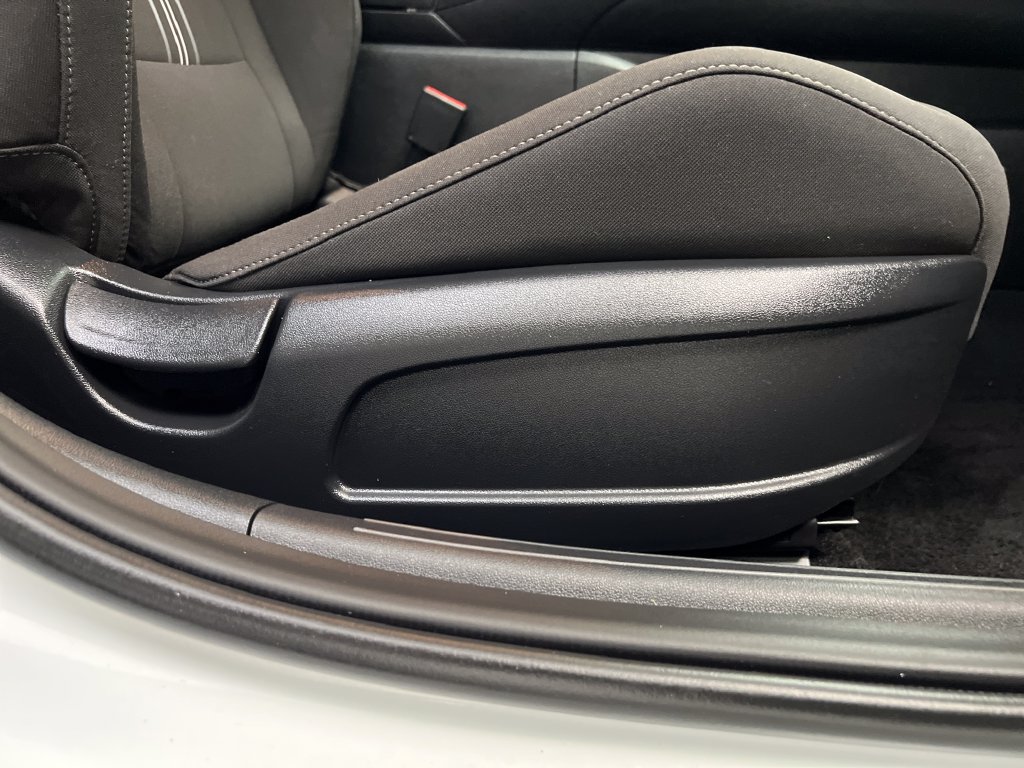Used 2026 Hyundai Elantra Sport FWD image 26