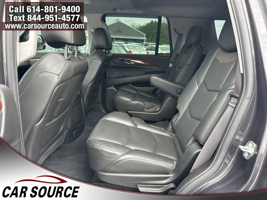 Used 2016 Cadillac Escalade Luxury image 14