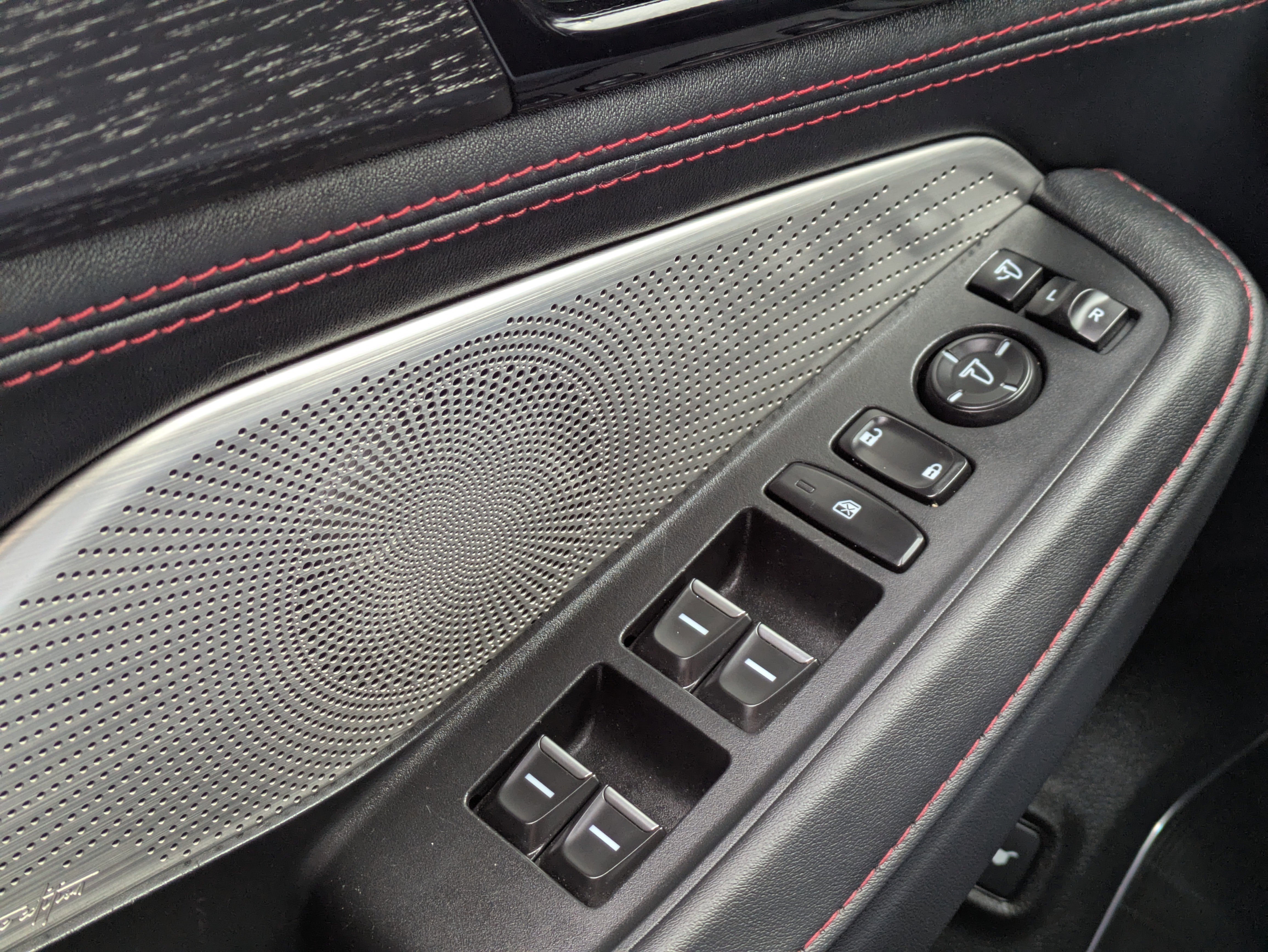 Used 2024 Acura MDX Type S image 26