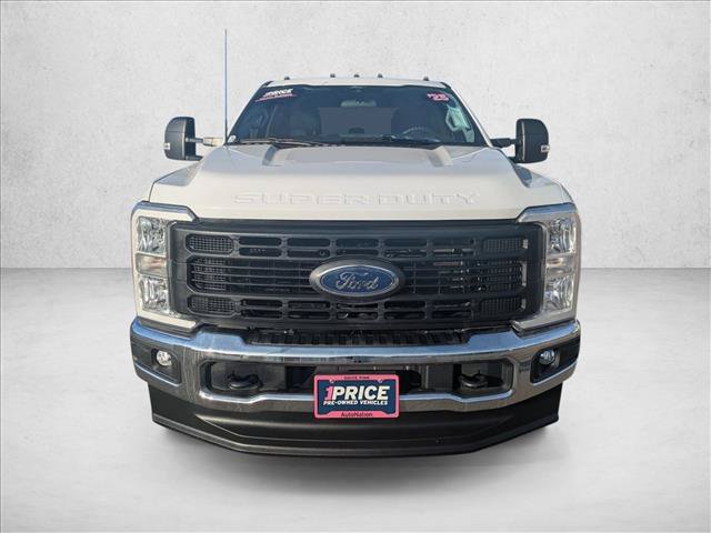 Used 2025 Ford F350 XL AWD/4WD image 2
