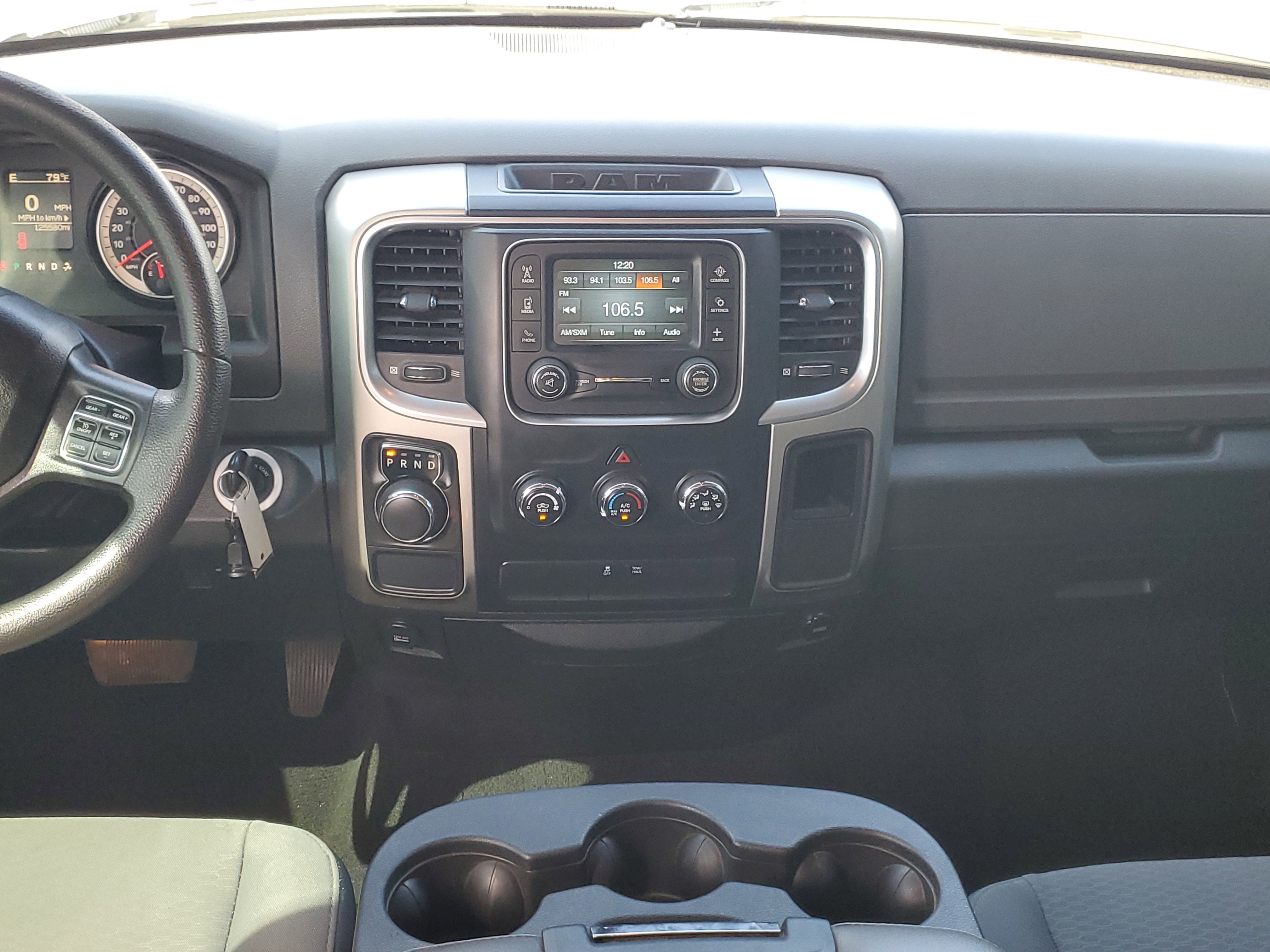 Used 2016 RAM 1500 Classic SLT image 13