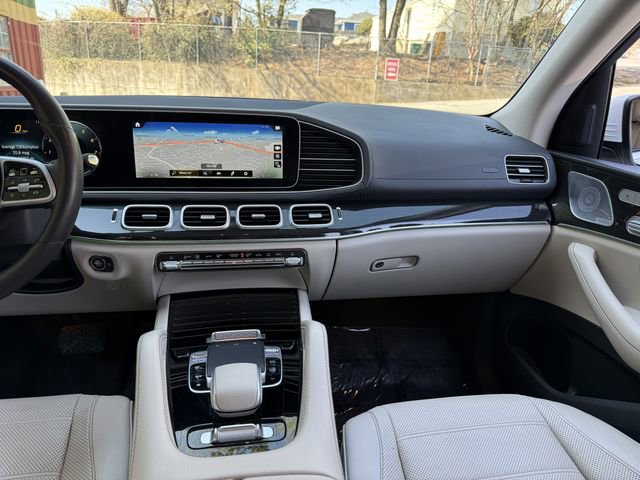 Used 2020 Mercedes-Benz GLS 450 4MATIC image 17
