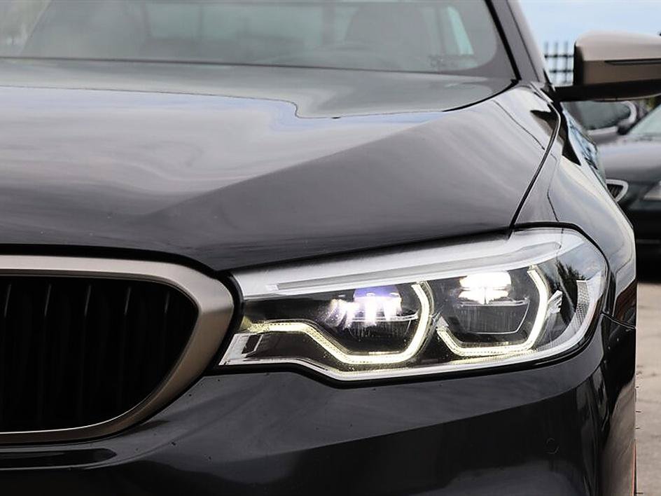 Used 2019 BMW M550i xDrive w/ Premium Package 2 AWD/4WD image 63