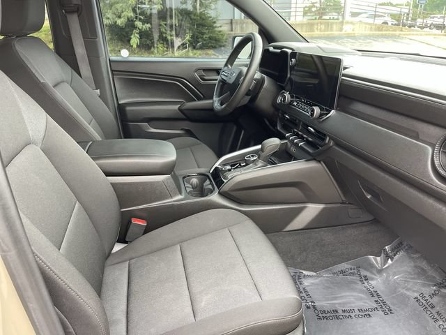 Used 2024 Chevrolet Colorado Trail Boss AWD/4WD image 17
