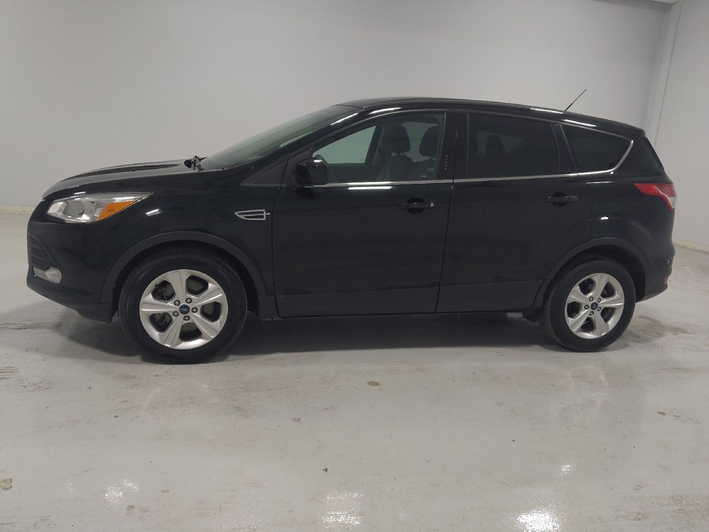 Used 2016 Ford Escape SE image 2