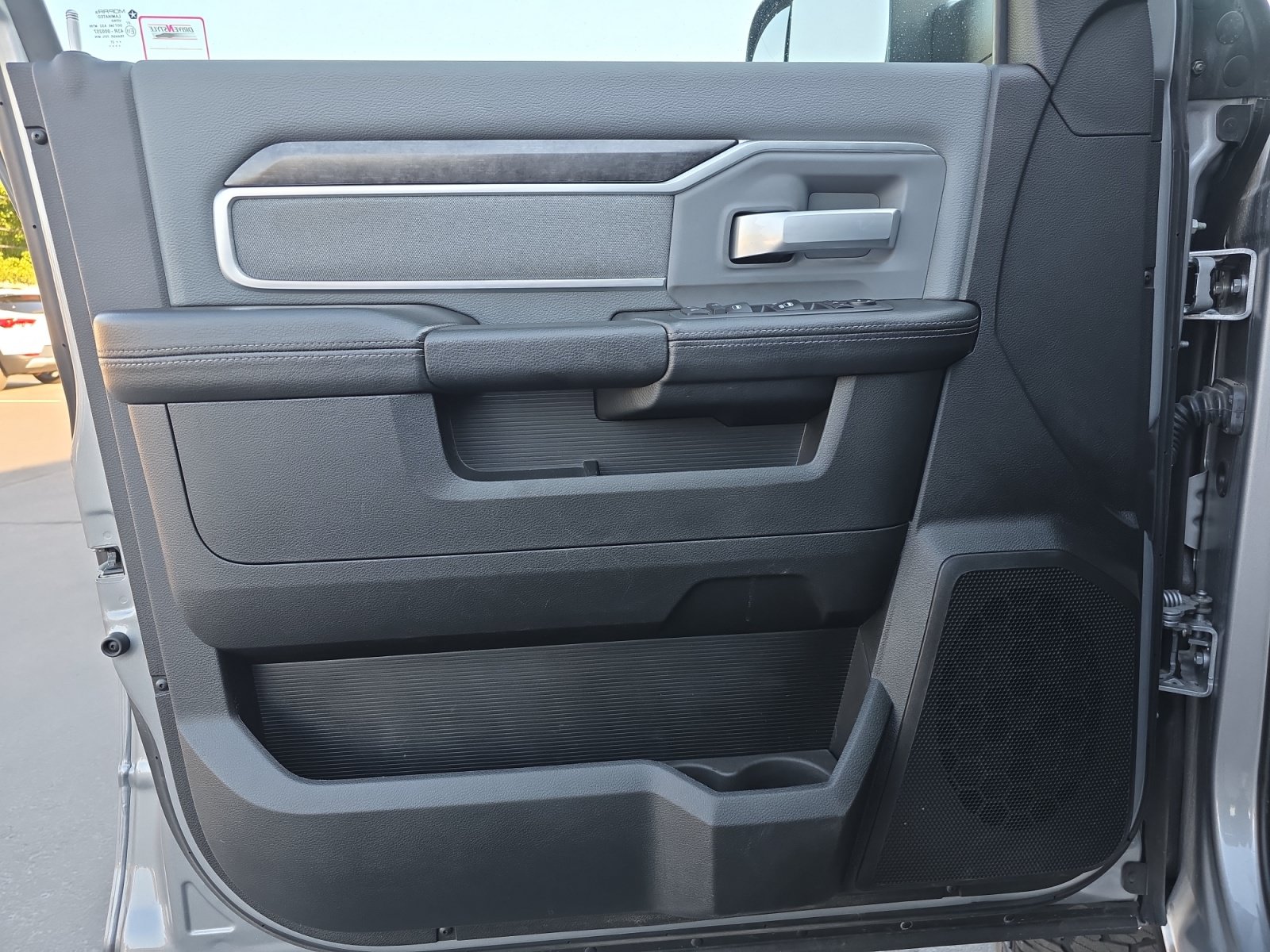 Used 2021 RAM 3500 Big Horn w/ Level 1 Equipment Group AWD/4WD image 9
