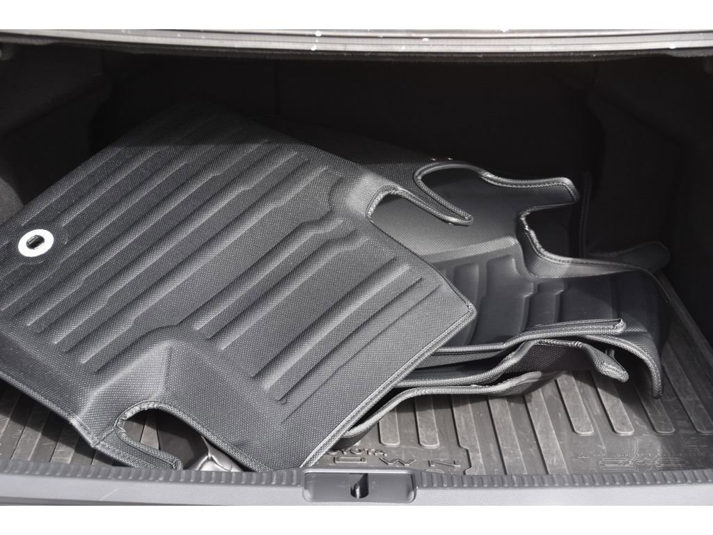 Used 2024 Toyota Crown Platinum image 22