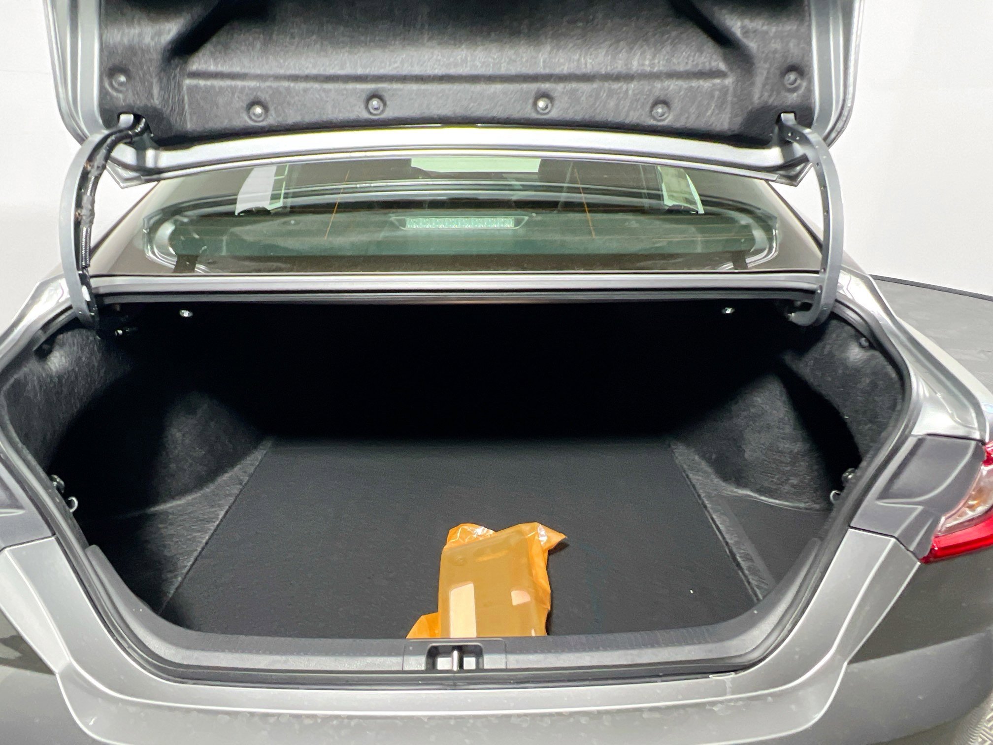 New 2026 Toyota Camry SE image 34