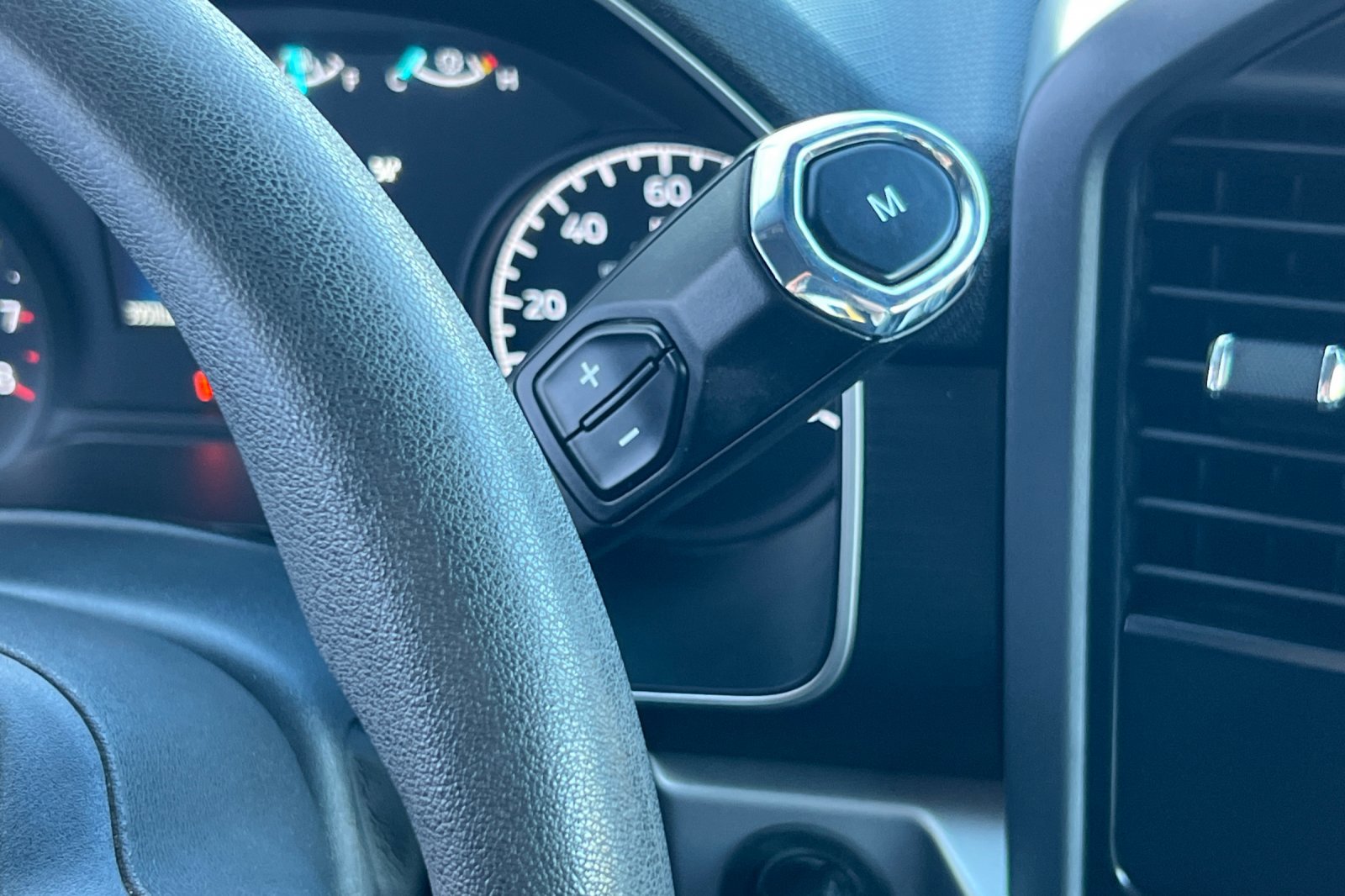 Used 2023 Ford F150 XLT image 19