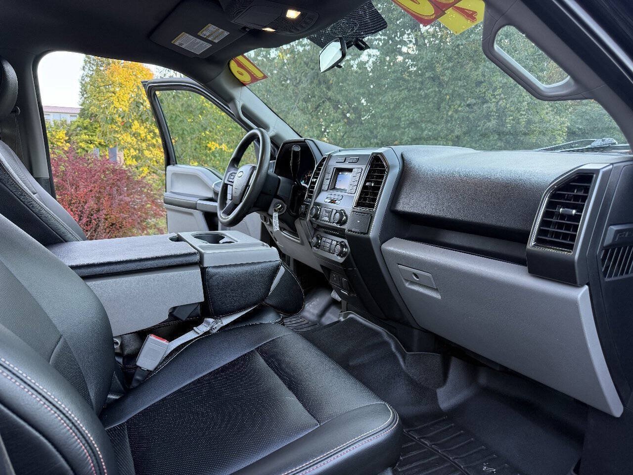 Used 2018 Ford F150 XLT AWD/4WD image 4