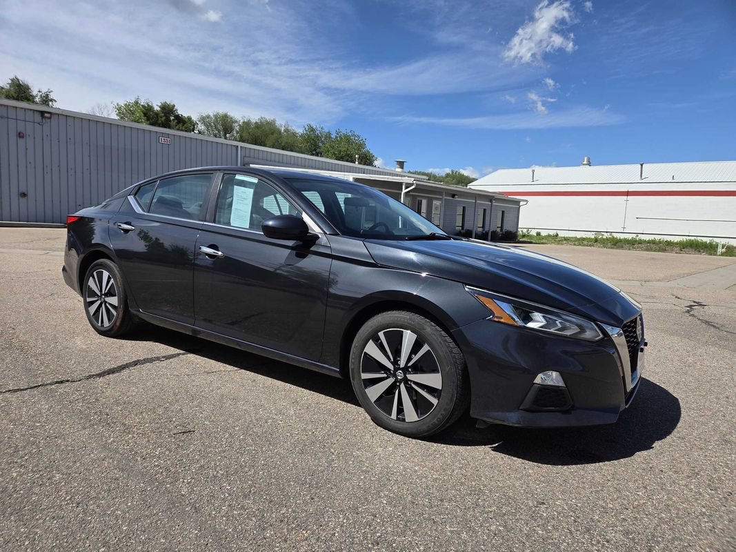 Used 2021 Nissan Altima 2.5 SV