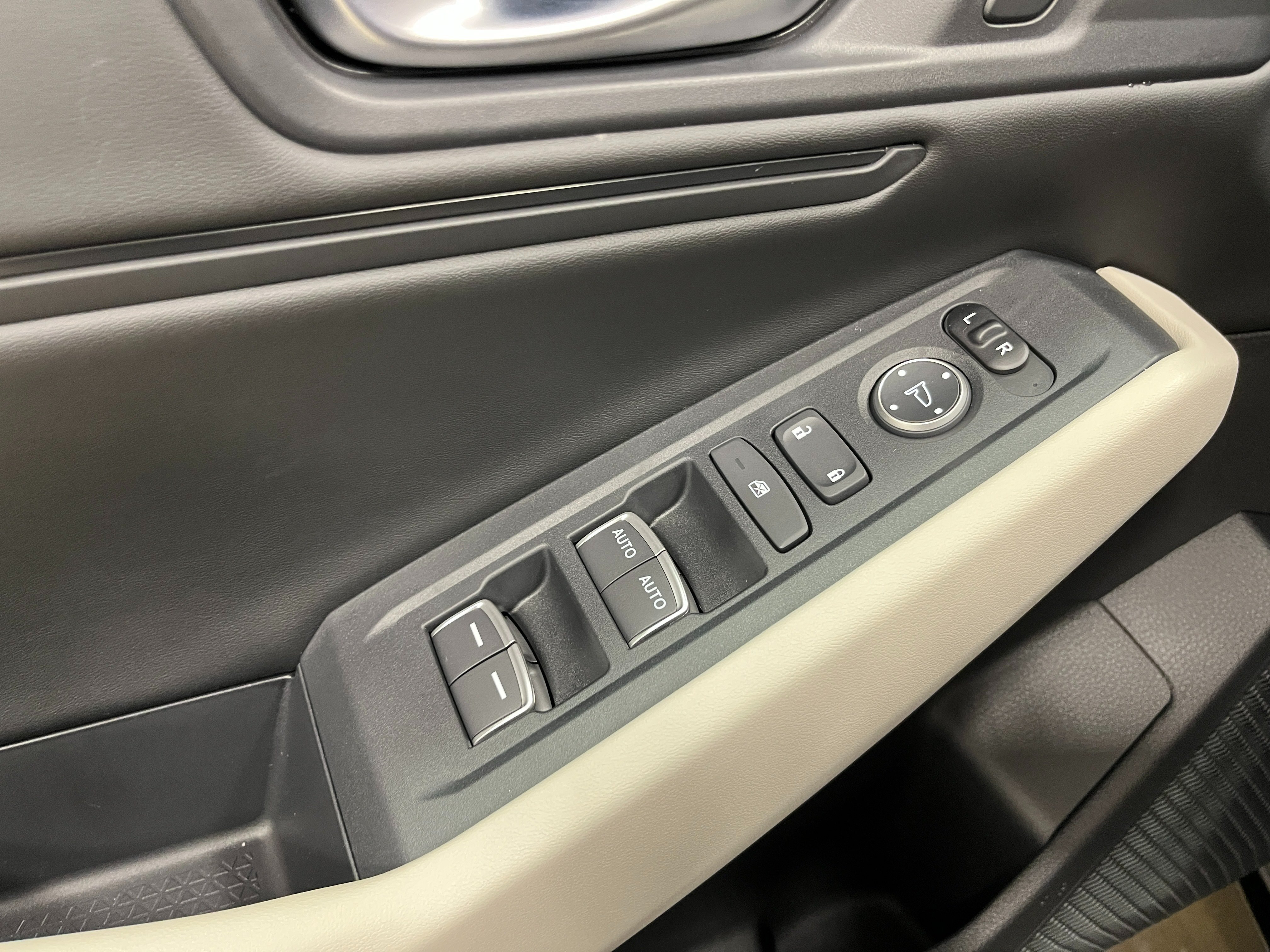 New 2026 Honda Accord EX-L image 13
