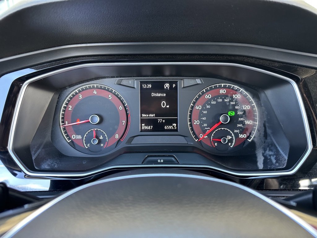 Used 2020 Volkswagen Jetta SE image 17