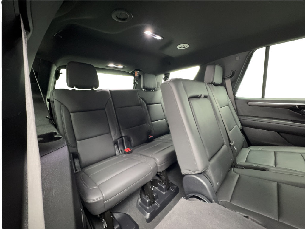 Used 2025 Chevrolet Tahoe LT RWD image 33