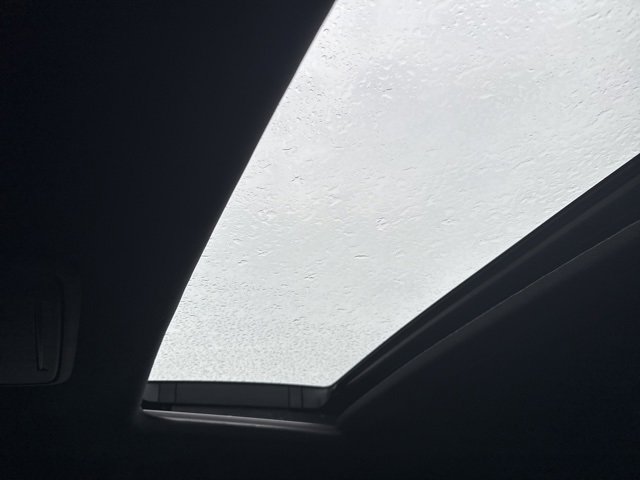 Used 2023 Honda Accord Sport image 10