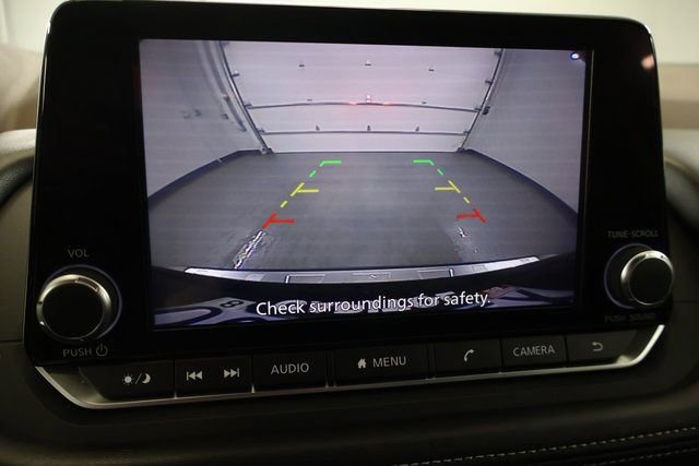 Certified 2023 Nissan Rogue SV image 25