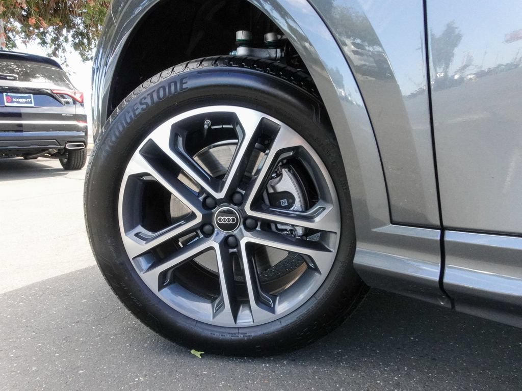 Used 2026 Audi Q5 Premium Plus w/ Premium Plus AWD/4WD image 10