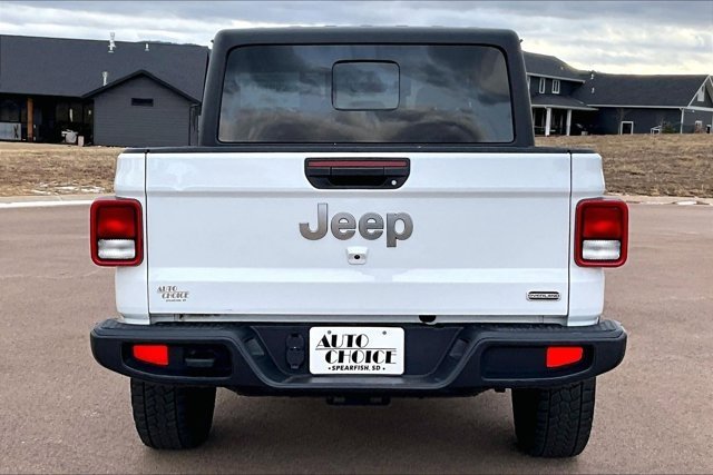 Used 2023 Jeep Gladiator Overland image 6