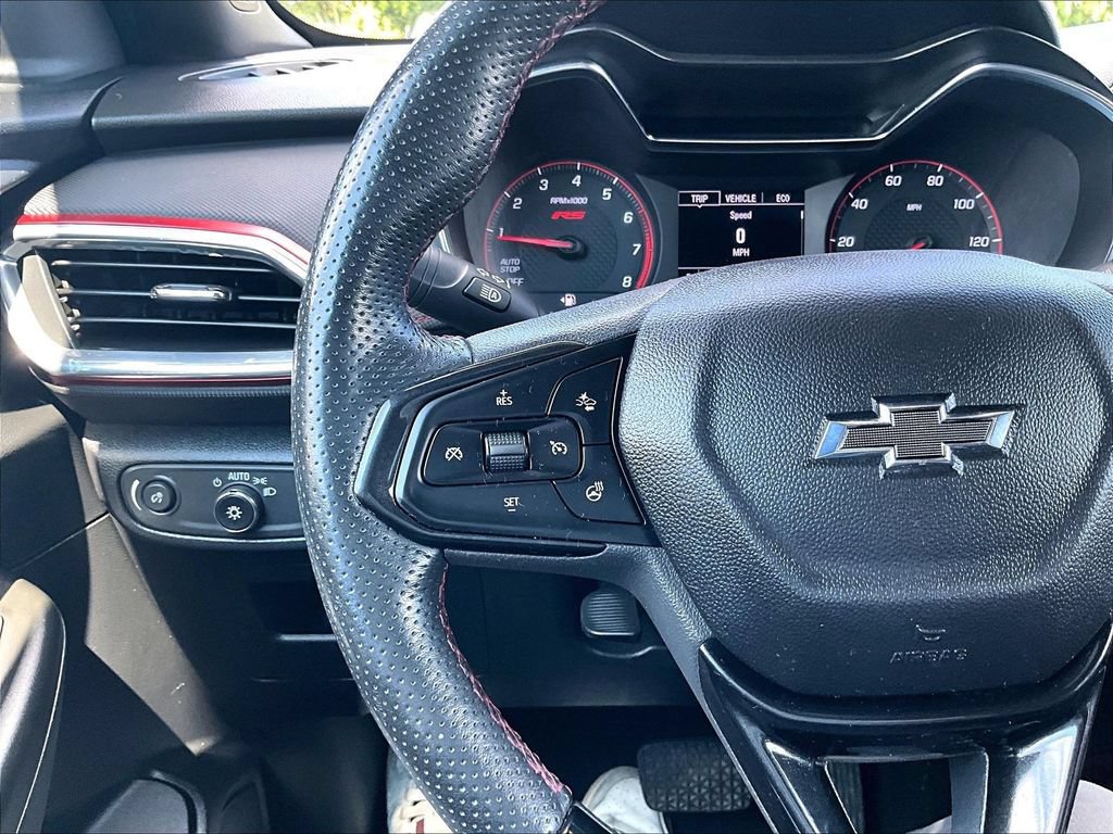 Used 2022 Chevrolet TrailBlazer RS FWD image 12