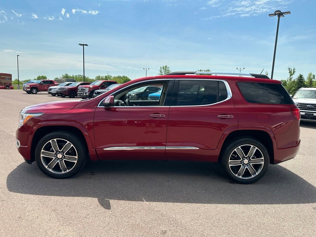 Used 2019 GMC Acadia Denali w/ Technology Package AWD/4WD image 37