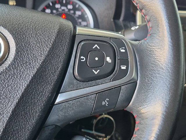 Used 2017 Toyota Camry SE FWD image 25